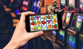 Dealer profesional memandu permainan live casino di tempo4d